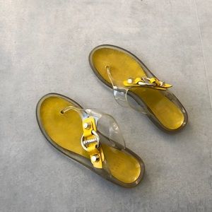 Stewart Weitzman flip flops size 7